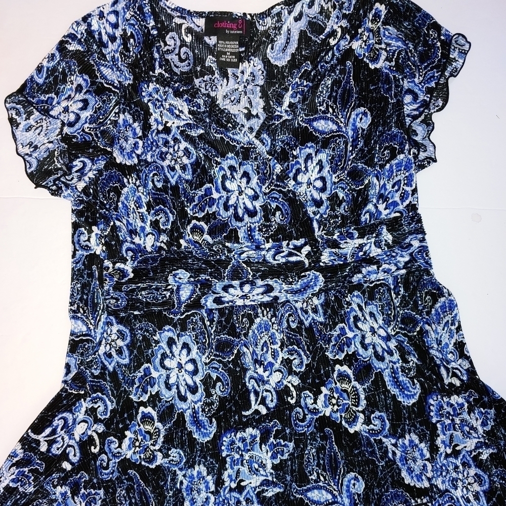 Pleated Floral Blue White Top M